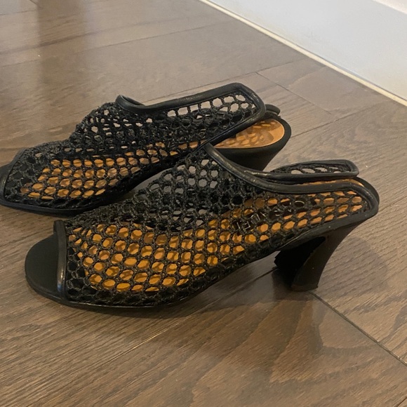 Black leather Heels - Picture 1 of 3